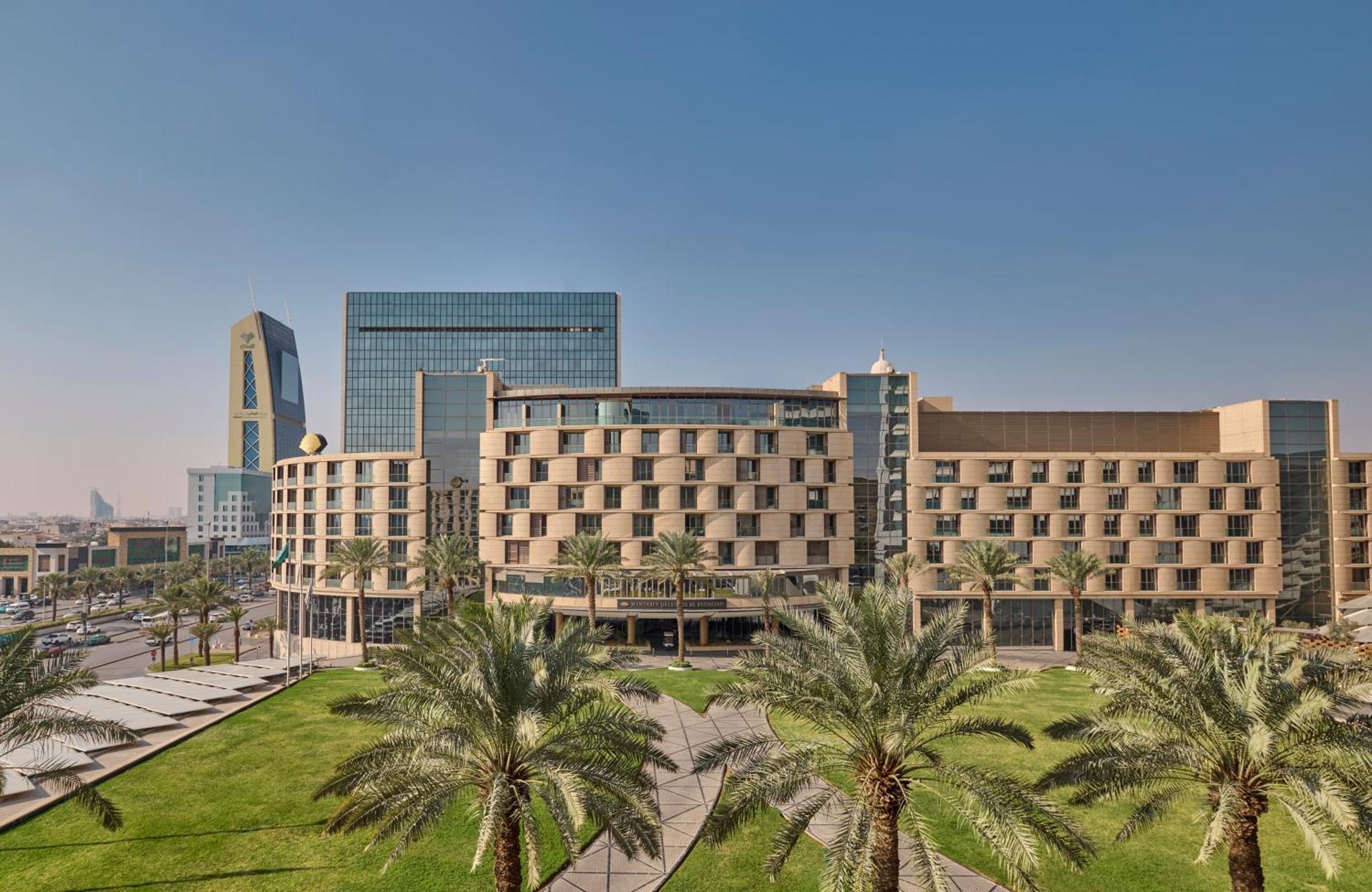 Mandarin Oriental Al Faisaliah, Рияд Екстериор снимка The Ritz-Carlton, Riyadh